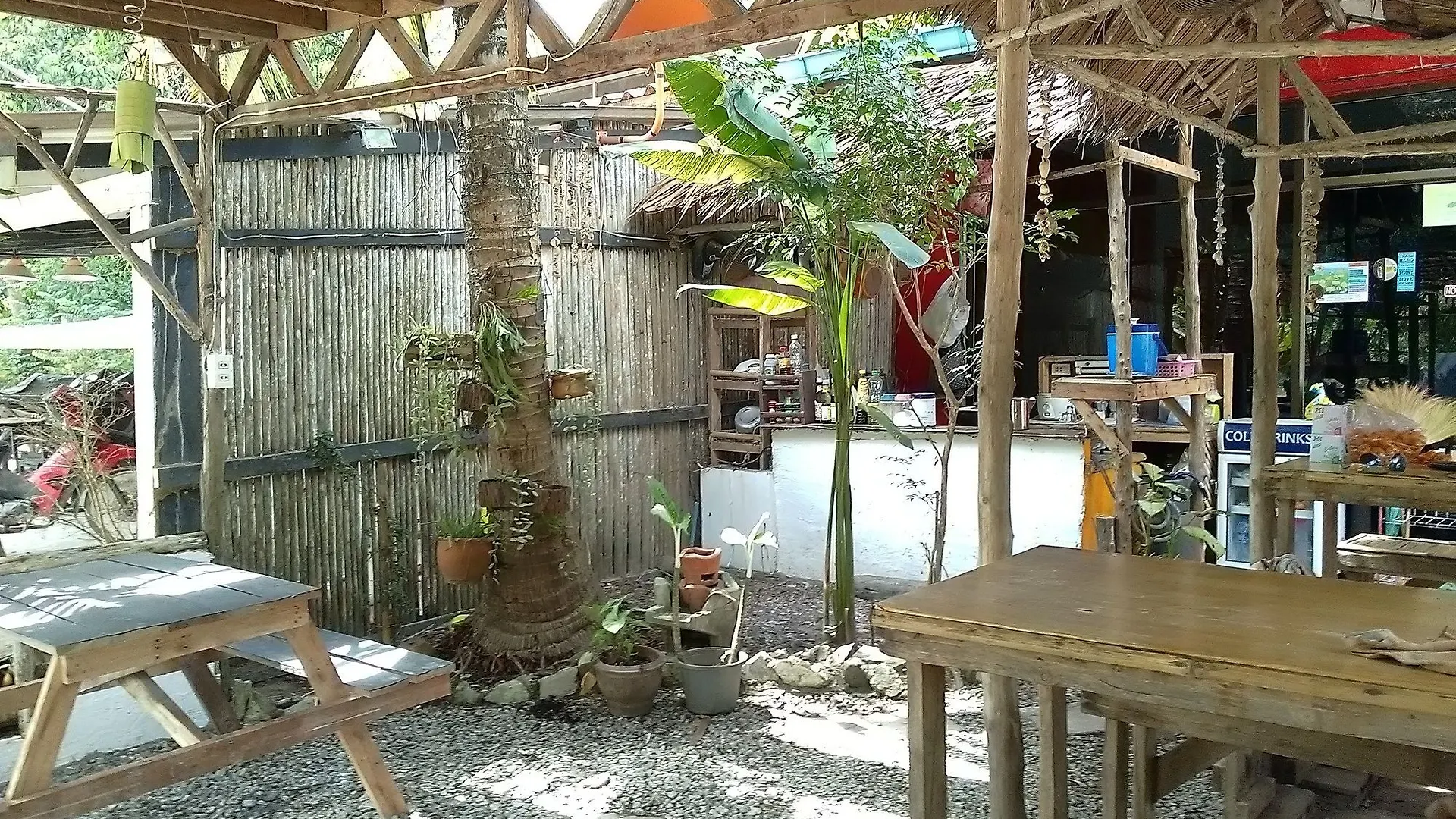 The Zoo Hoztel Hotel Koh Lanta